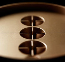 Afbeelding in Gallery-weergave laden, Luchtreiniger LightAir IonFlow Signature | Bruin / houtlook | 50 m2 | Luchtreiniger met ionisator